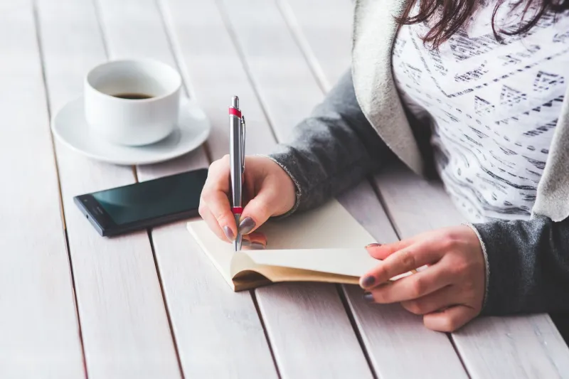 Figure Yourself Out First: The Smart Way to Know What You Want Before You Start Swiping
